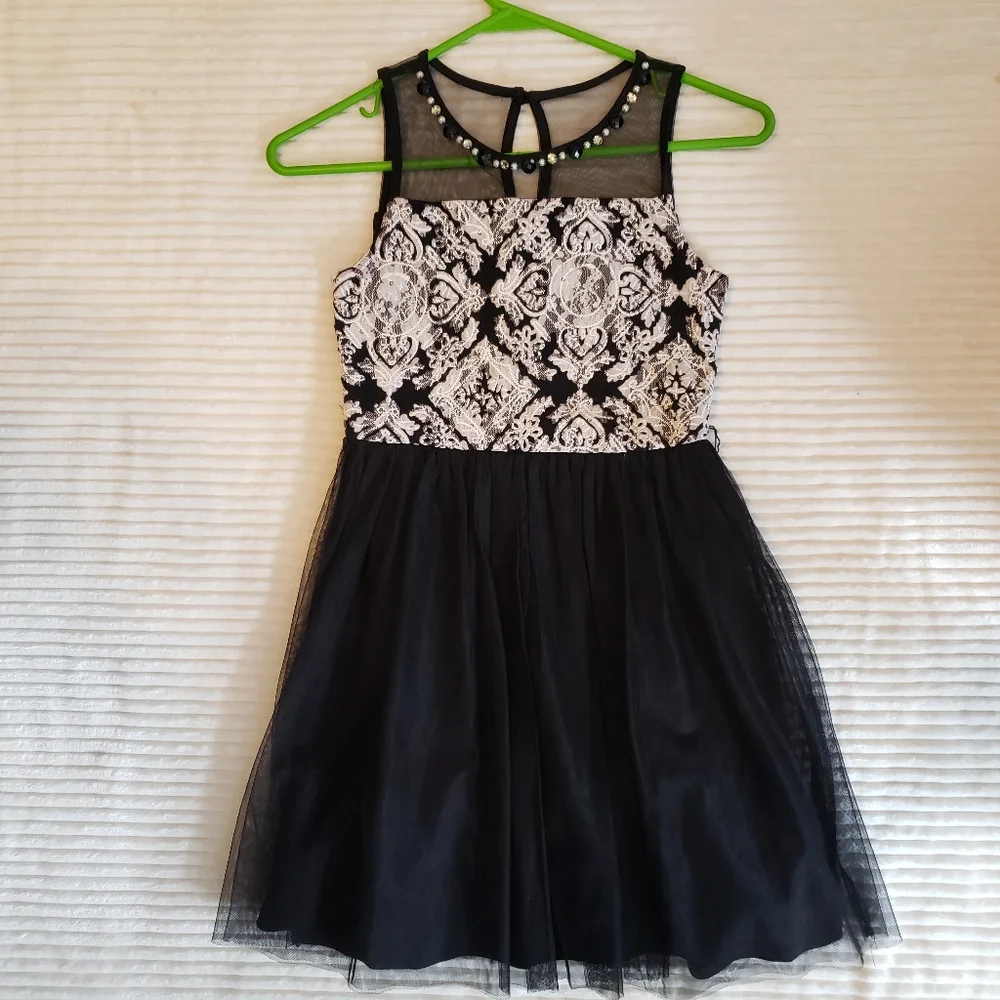 My Michelle chic black